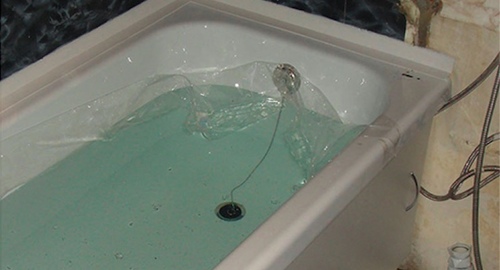 Установкой акрилового вкладыша | Родники